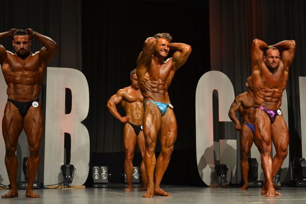 Bodybuilding Elite Lasst Die Muskeln Zucken Zentralplus