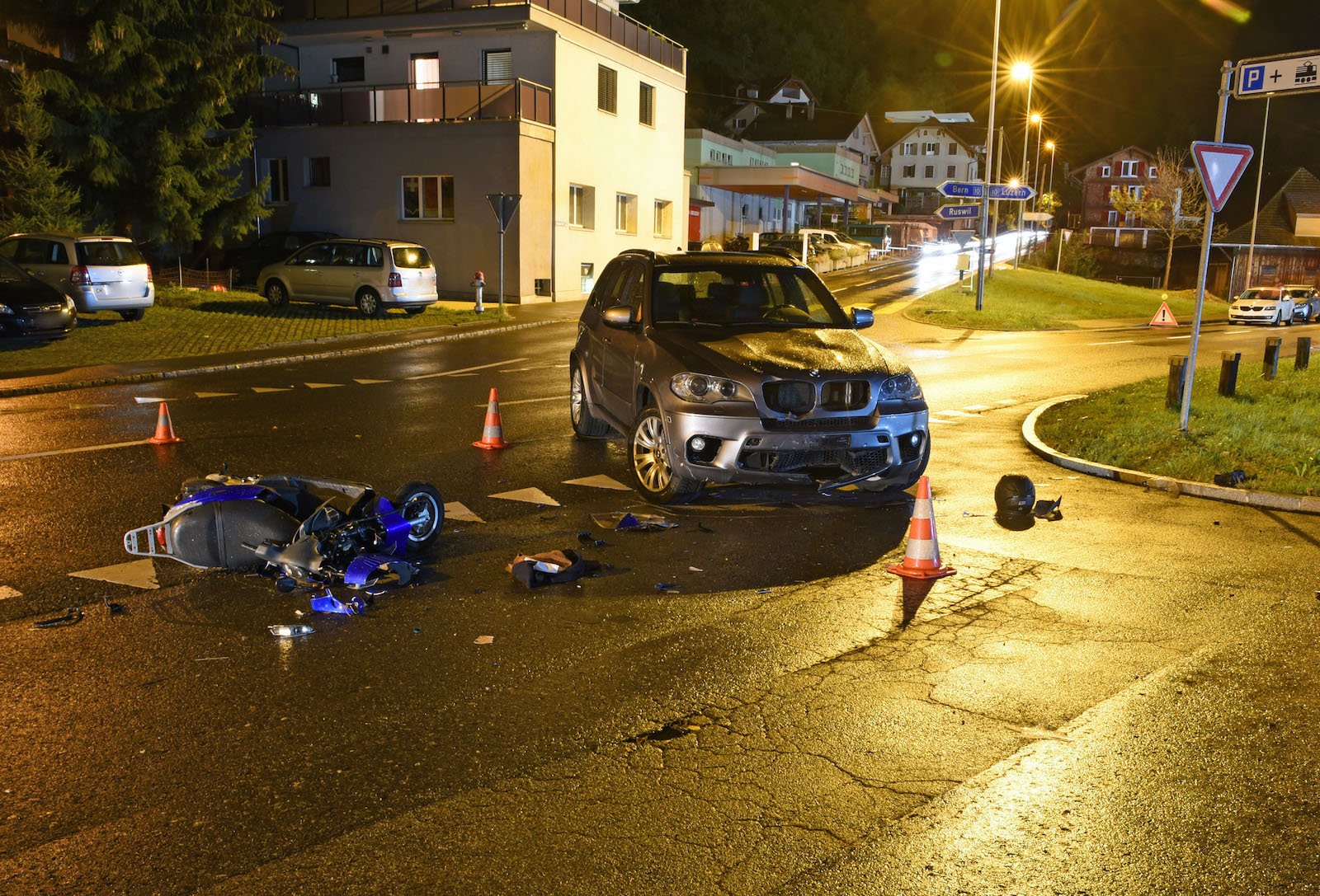 Motorradfahrer landet nach Unfall in Wolhusen ...